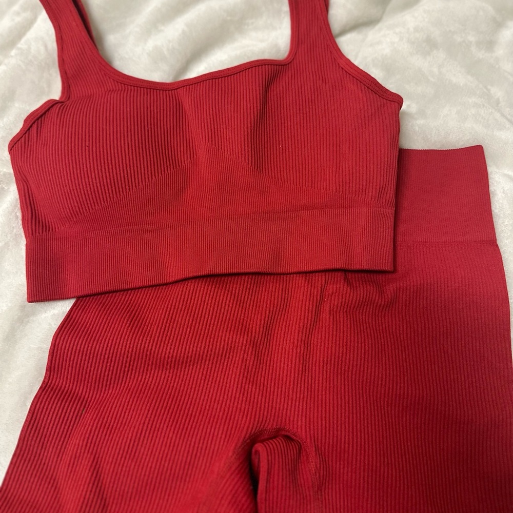 Red 2 piece Workout Set - Picture 2 of 5